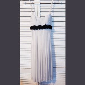 5 for $25! City Triangles White w Black Pleated Chiffon SM